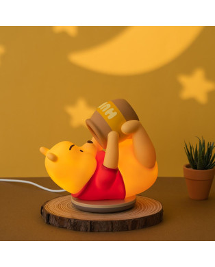 infoThink Winnie the Pooh Series Doll Shape Pat Lamp